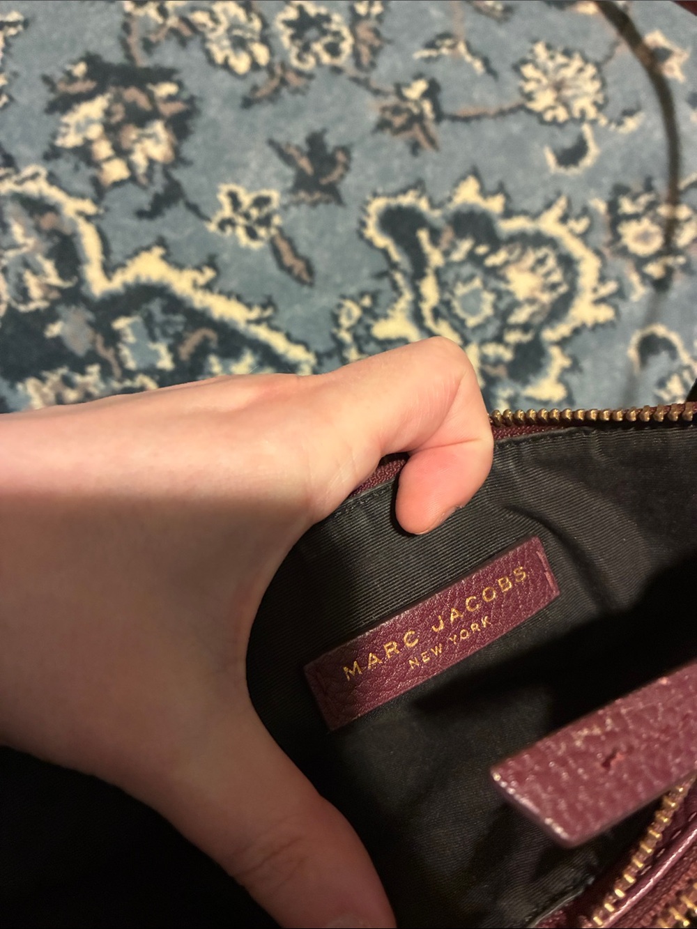 Marc Jacobs 2010s Leather Crossbody Saddle Bag in Burgundy - Picture 5 of 12